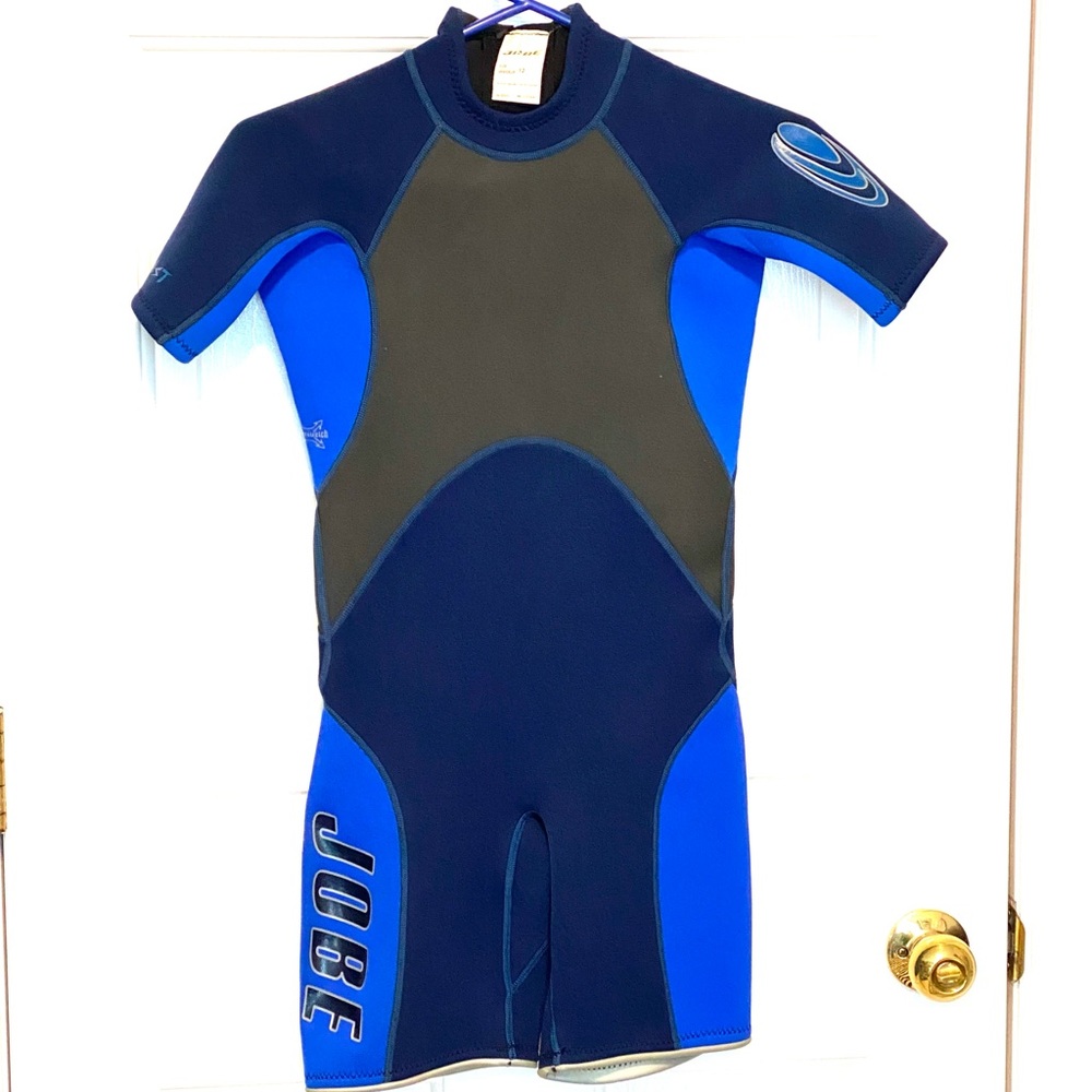 Jobe shorty wetsuit blue/black Juniors size 12 45